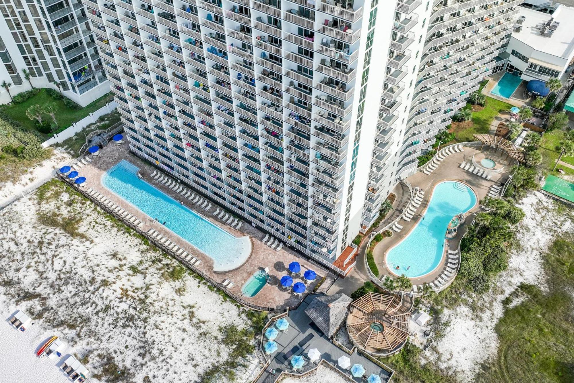 Pelican Beach Resort 德斯廷 外观 照片